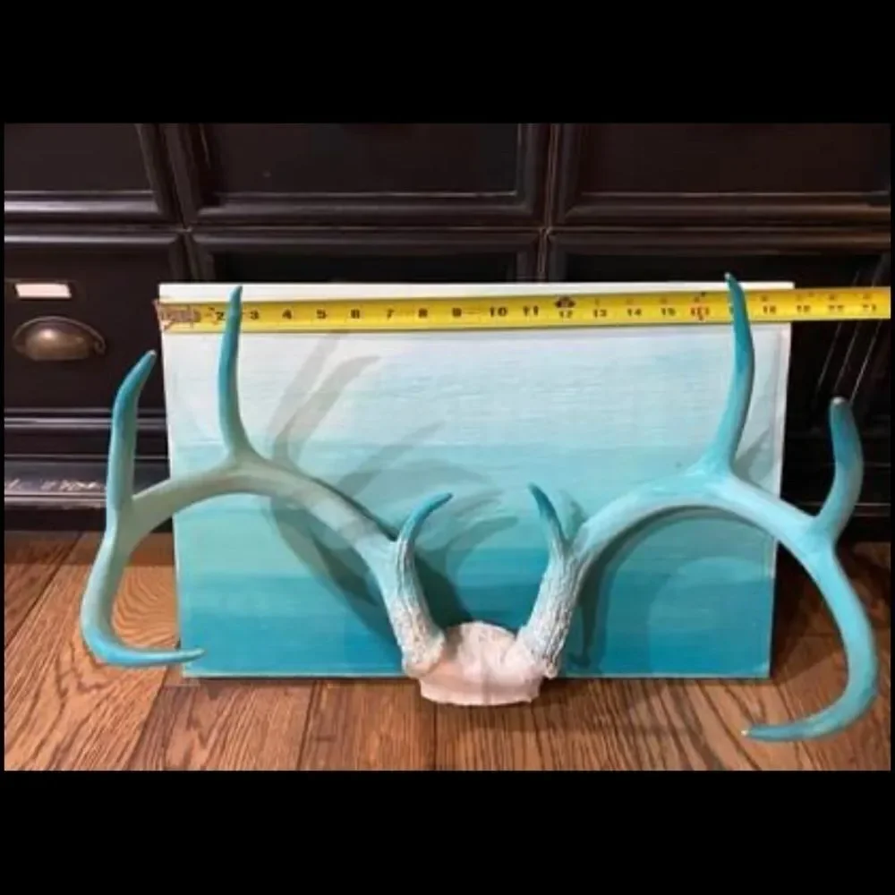 Ombré authentic deer art‎